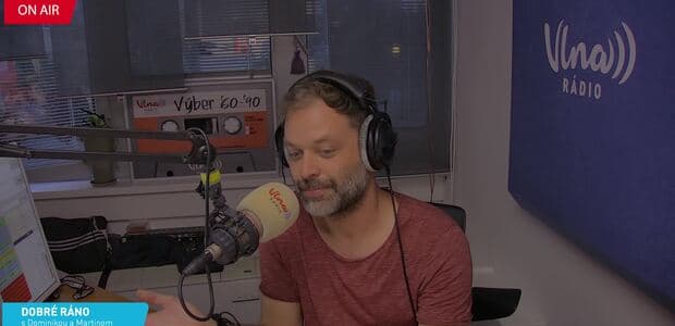 Stretne sa žena, hluchý pes a ťava v jednej ZOO