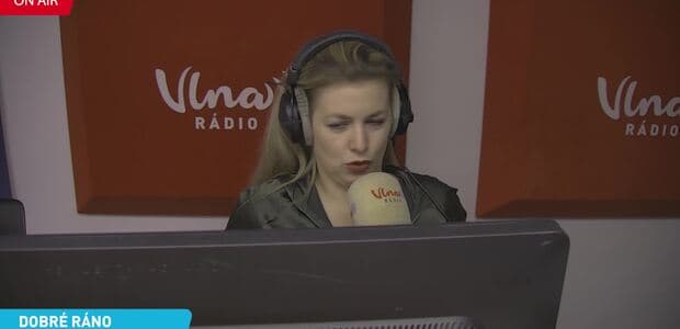 Ako sme dabovali, titulkovali a do znakovej reči upravili porno