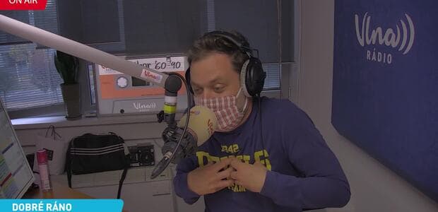 Vďaka karanténe sa sexuálne zblížili dve pandy!
