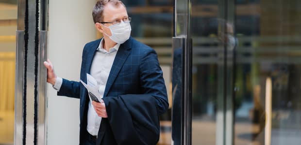Ako a kedy v týchto dňoch úrady vybavujú doklady či evidenciu vozidiel ?