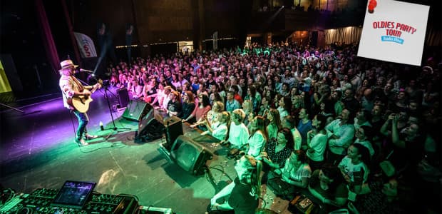 Video: Oldies Párty Tour Rádia Vlna v Topoľčanoch!